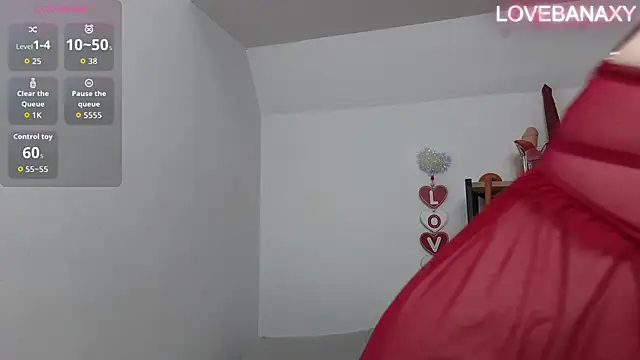 Love-Banaxy online show from 12-23-25, 09:07