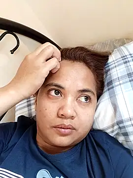 xTheLastVIRGINx online show from 04-18-26, 03:10