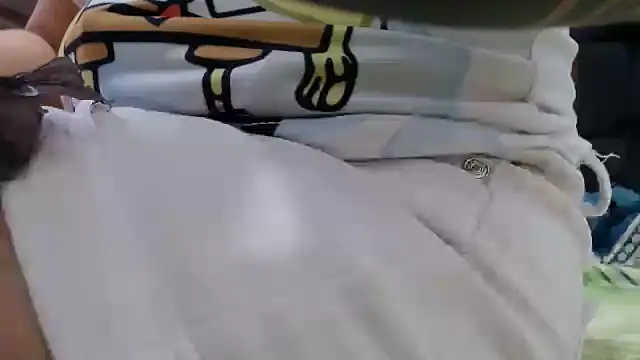 Snapshot of Emmily_Fox chatting on 12-02-24, 01:36 Emmily Fox online show from 12-02-24, 01:36