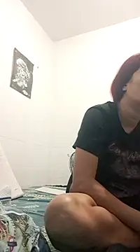 Snapshot of Emmily_Fox chatting on 01-10-25, 08:04 Emmily Fox online show from 01-10-25, 08:04