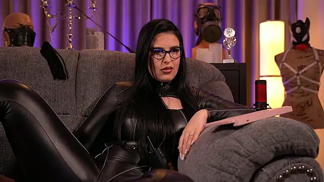 kelly kent online show from 12-28-24, 12:57