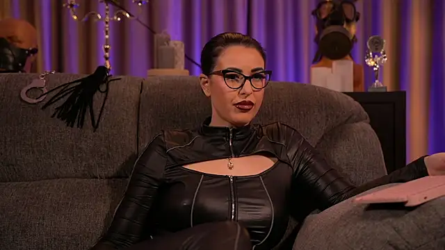 kelly kent online show from 03-09-25, 03:22