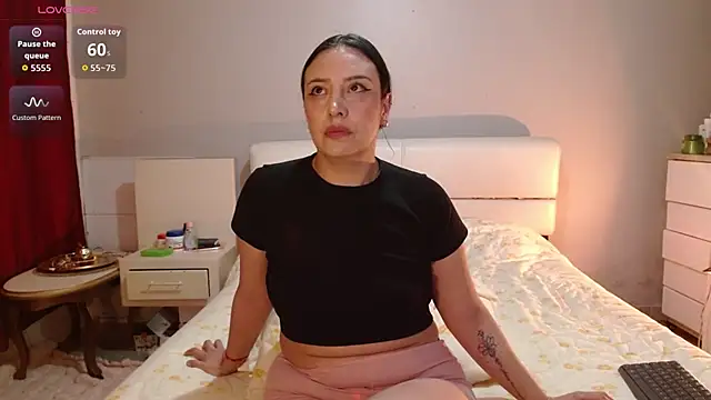 Freyja soh online show from 01-13-26, 10:26