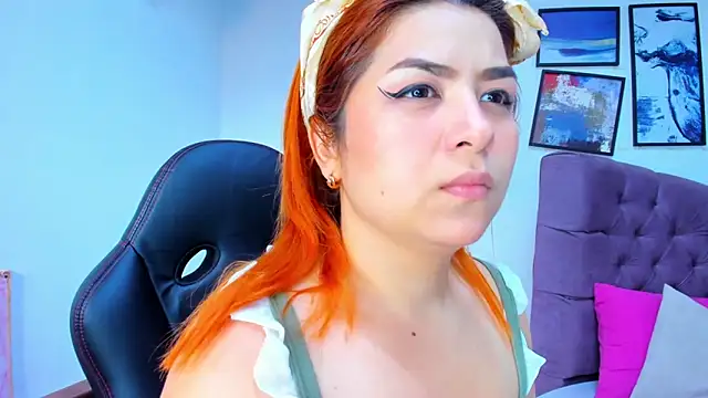 Gretta Queen online show from 11-04-25, 06:07