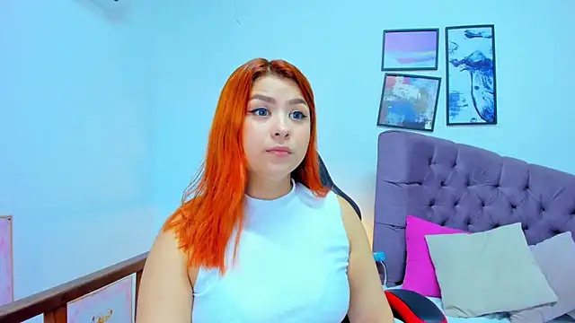 Gretta Queen online show from 11-17-25, 03:51