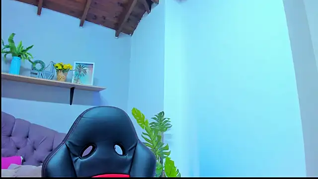 Gretta Queen online show from 03-18-26, 06:22