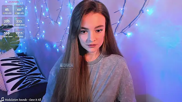 xwiuiwx online show from 03-06-25, 06:59