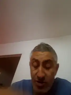 Snapshot of DildoG45 chatting on 05-16-26, 09:13 DildoG45 online show from 05-16-26, 09:13