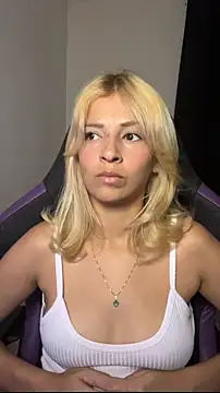 jujubinhahot online show from 10-18-25, 10:32