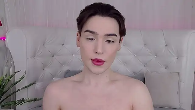 Snapshot of RobbyCharming chatting on 05-04-26, 04:41 RobbyCharming online show from 05-04-26, 04:41