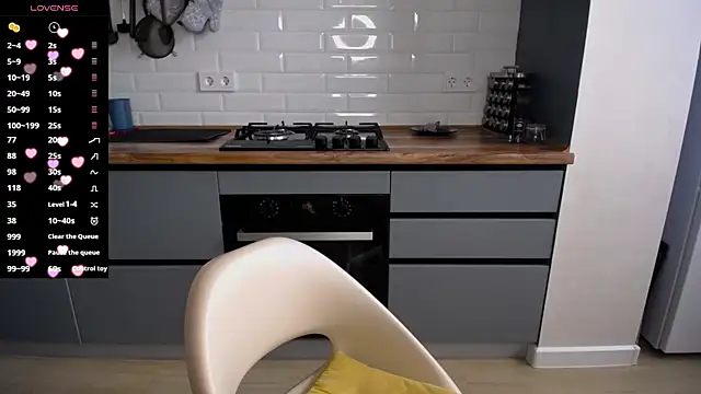 BubbbleGumm online show from 04-22-26, 09:22