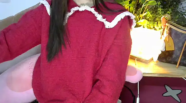 PinkCoi888 online show from 02-28-25, 05:26