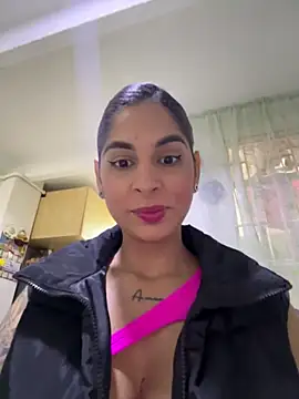 charlotte stevenss  online show from 01-24-25, 02:30