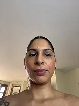 charlotte stevenss  online show from 11-16-25, 03:17