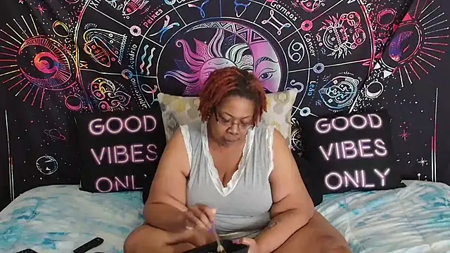 RenaeCumsAlot69 online show from 07-20-26, 06:10