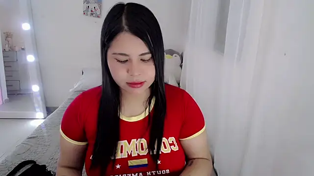 Snapshot of Youlittlepervertt_ chatting on 06-21-26, 02:25 Youlittlepervertt online show from 06-21-26, 02:25