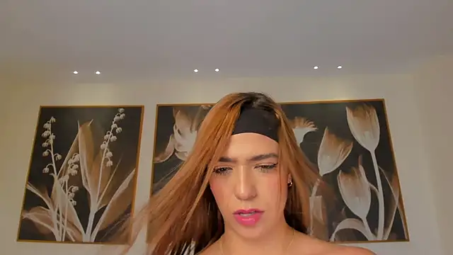 Snapshot of MariamRivera_ chatting on 12-04-24, 07:17 MariamRivera  online show from 12-04-24, 07:17