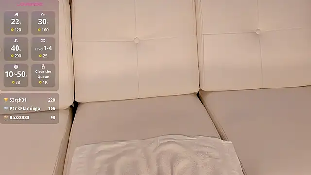 Snapshot of MariamRivera_ chatting on 02-25-25, 10:04 MariamRivera  online show from 02-25-25, 10:04