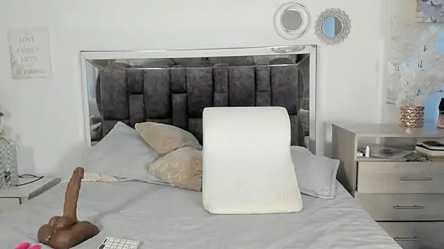 MilfClarett online show from 02-21-26, 11:17