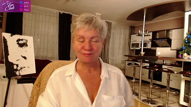 Snapshot of roxana_brooks chatting on 01-08-25, 02:35 roxana brooks online show from 01-08-25, 02:35