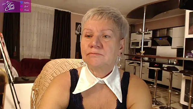 Snapshot of roxana_brooks chatting on 01-18-25, 02:44 roxana brooks online show from 01-18-25, 02:44