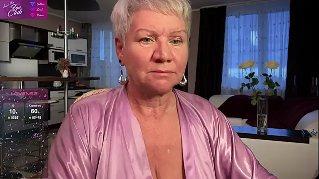 Snapshot of roxana_brooks chatting on 01-26-25, 01:58 roxana brooks online show from 01-26-25, 01:58