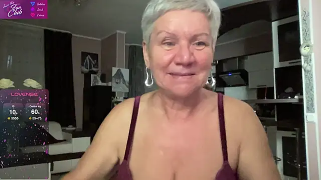 Snapshot of roxana_brooks chatting on 01-26-25, 05:13 roxana brooks online show from 01-26-25, 05:13