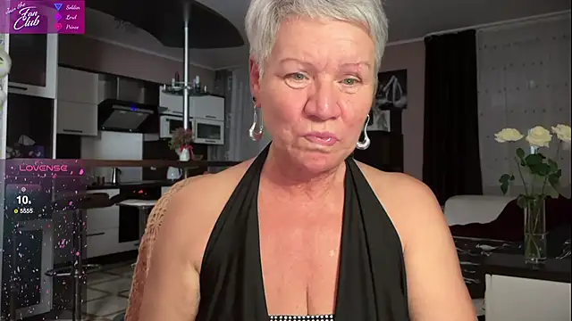 Snapshot of roxana_brooks chatting on 01-27-25, 05:26 roxana brooks online show from 01-27-25, 05:26