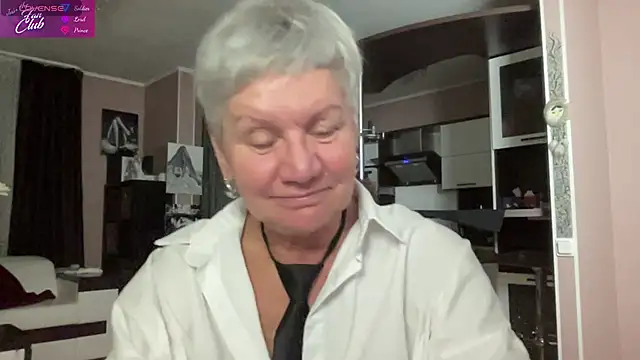 Snapshot of roxana_brooks chatting on 01-29-25, 09:39 roxana brooks online show from 01-29-25, 09:39