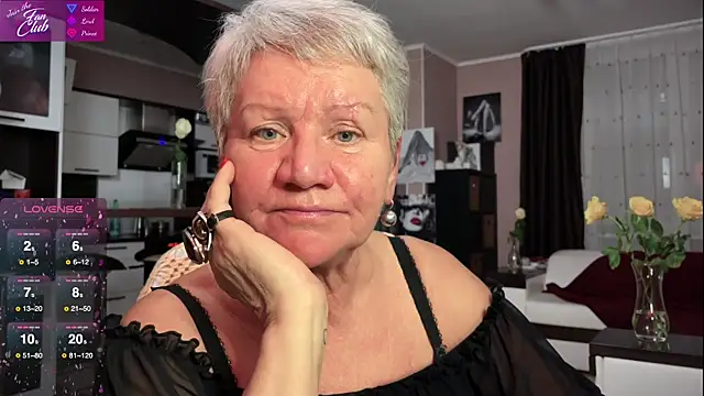 Snapshot of roxana_brooks chatting on 02-11-25, 06:55 roxana brooks online show from 02-11-25, 06:55