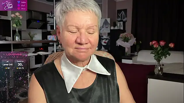 Snapshot of roxana_brooks chatting on 02-20-25, 05:29 roxana brooks online show from 02-20-25, 05:29