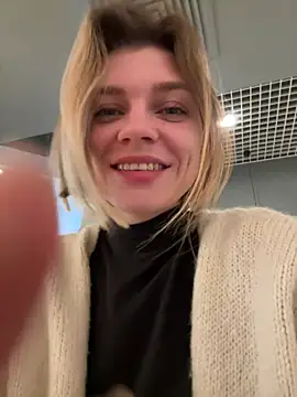 ValenciaShock online show from 02-15-26, 06:54