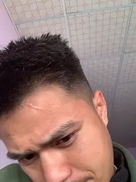 Hullax online show from 02-17-26, 02:30