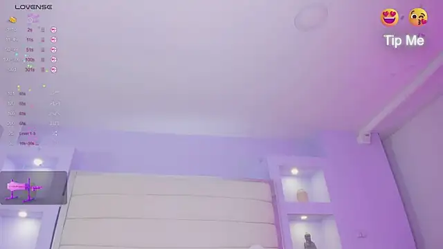 Isabella Daniell online show from 03-01-25, 06:57