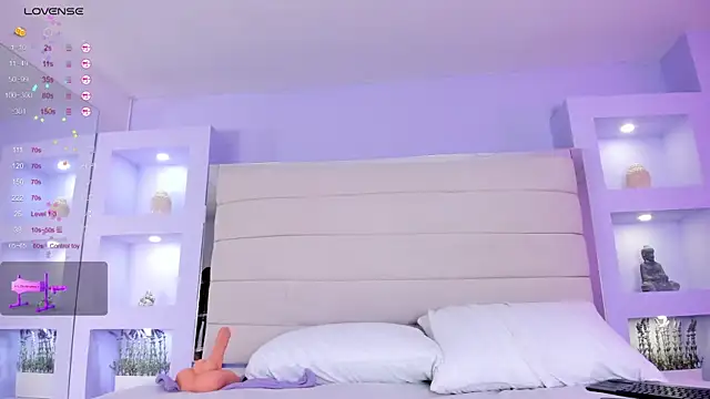 Isabella Daniell online show from 09-16-25, 03:51