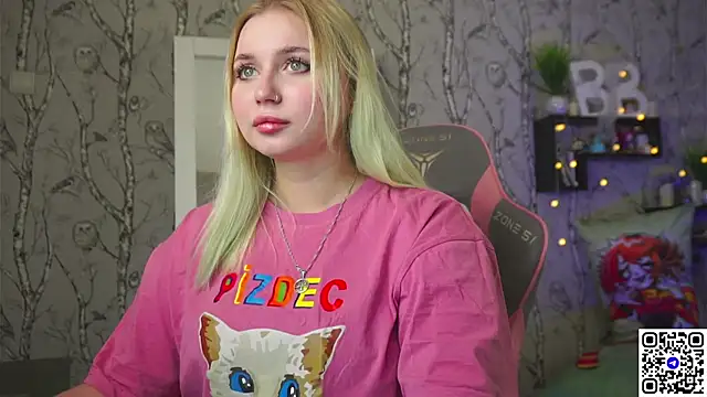 Moon Valkyrie online show from 02-05-26, 08:08