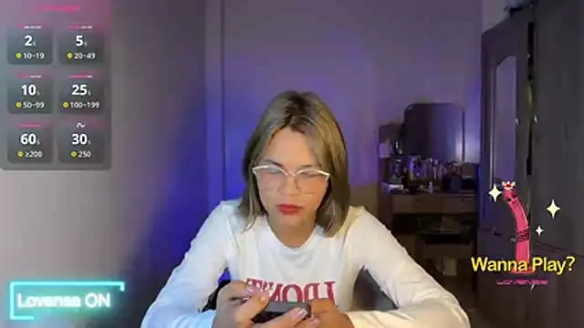 iamYourBestGirl online show from 07-22-26, 10:01