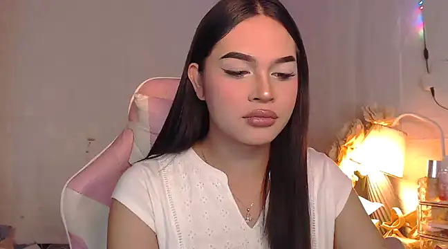 Ashely Lewis online show from 02-04-25, 12:33