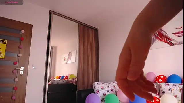 Bellaysensual online show from 03-14-25, 12:18