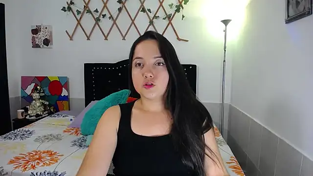 Snapshot of naughty_girl_4u chatting on 05-02-26, 08:14 naughty girl 4u online show from 05-02-26, 08:14