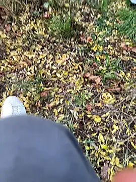 juniiorre online show from 10-25-25, 04:13