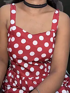 Snapshot of SCHOOL_Girl_0 chatting on 07-23-26, 05:44 SCHOOL Girl 0 online show from 07-23-26, 05:44