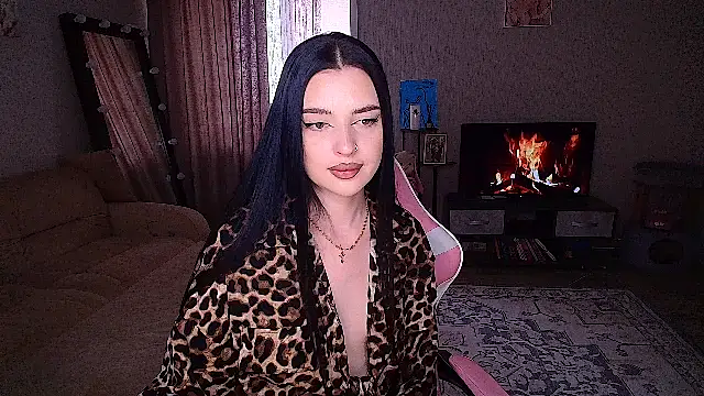   Malika   online show from 04-10-26, 08:19