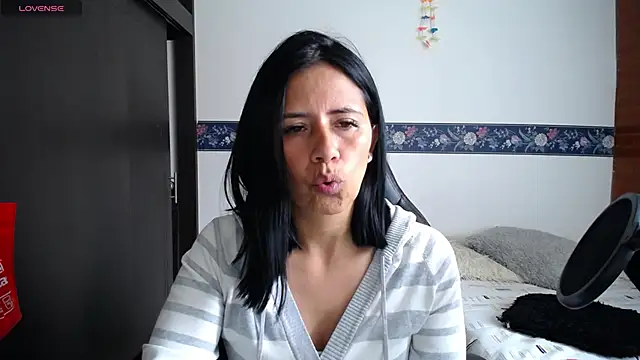 sharoon cheerry online show from 09-19-25, 02:07