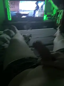 Snapshot of David19932908 chatting on 01-05-25, 09:57 David19932908 online show from 01-05-25, 09:57