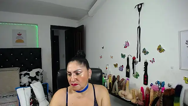 mature bigboobs10 online show from 09-27-25, 05:45