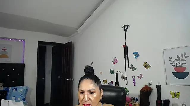 mature bigboobs10 online show from 10-29-25, 01:19