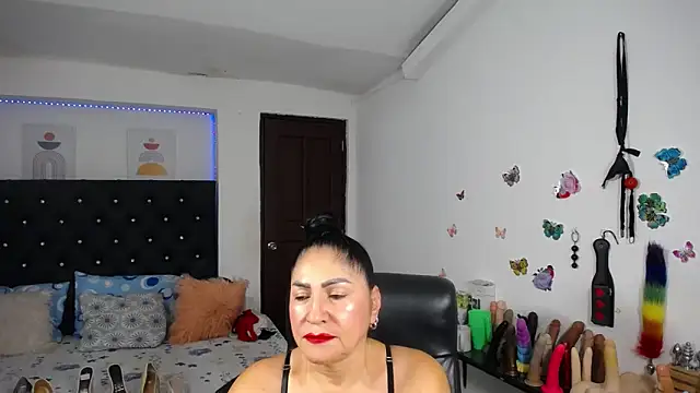 mature bigboobs10 online show from 05-08-26, 04:29