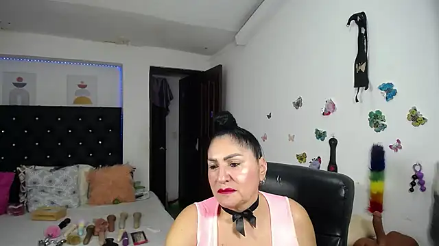 mature bigboobs10 online show from 07-12-26, 04:14