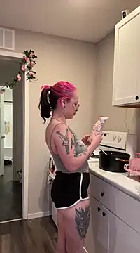 MissRomero online show from 12-26-24, 02:01